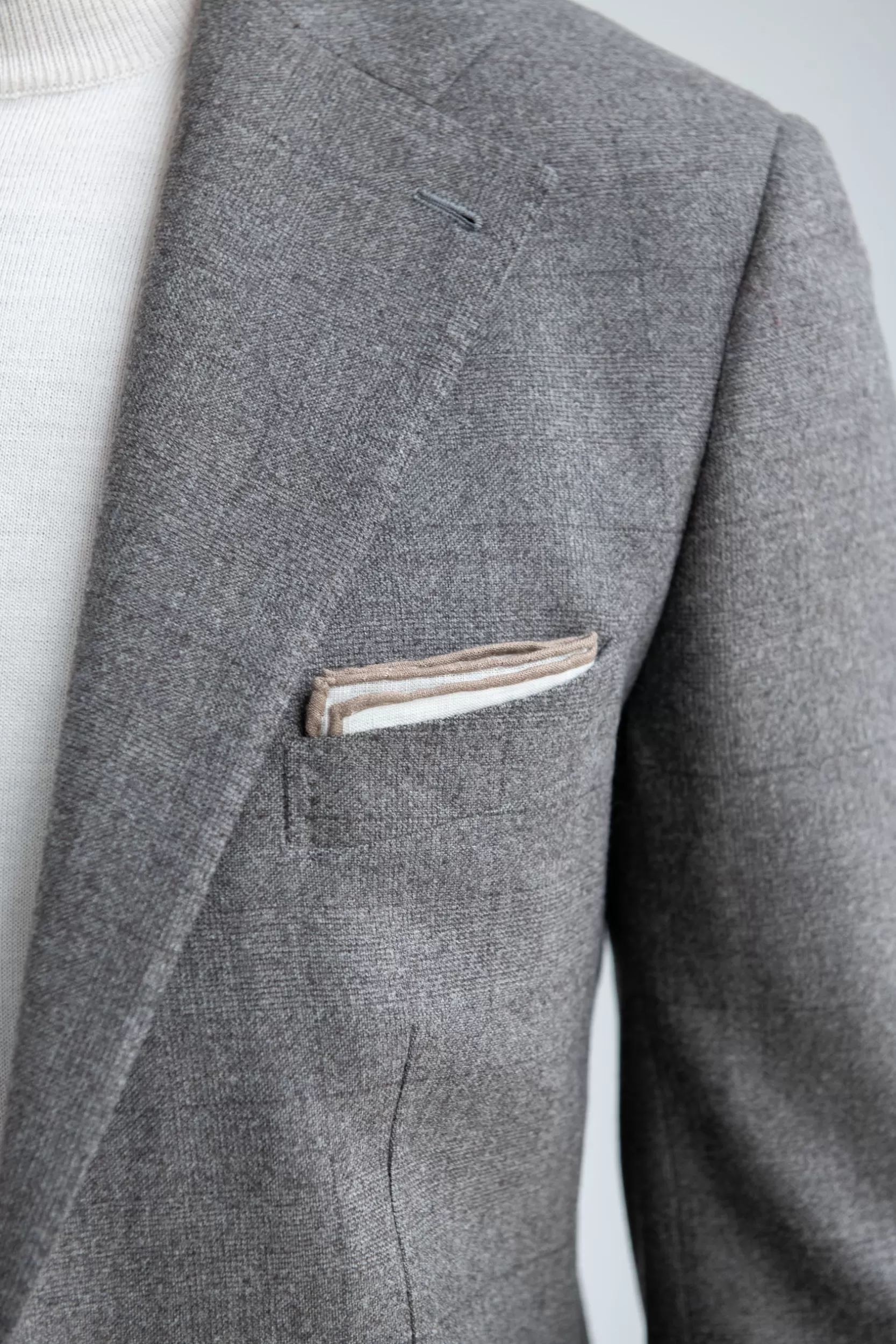 Outlet Pini Parma Abito Principe Di Galles Taupe In Lana Loro Piana - Made In Italy